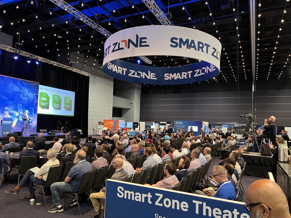 Full house for opening remarks at <a href="/SmartMfgExp/">Smart Manufacturing Experience</a>  Going to be a great week! Vist <a href="/advmfgintl/">AMI</a>  at booth 218.