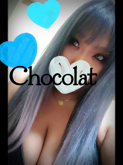 あ。 興奮しすぎました😂 美容院行ってきたけど雨だったから 湿気で髪の毛台無し  よーーーき♡♡♡♡ https://t.co/HUqNTTHGCA