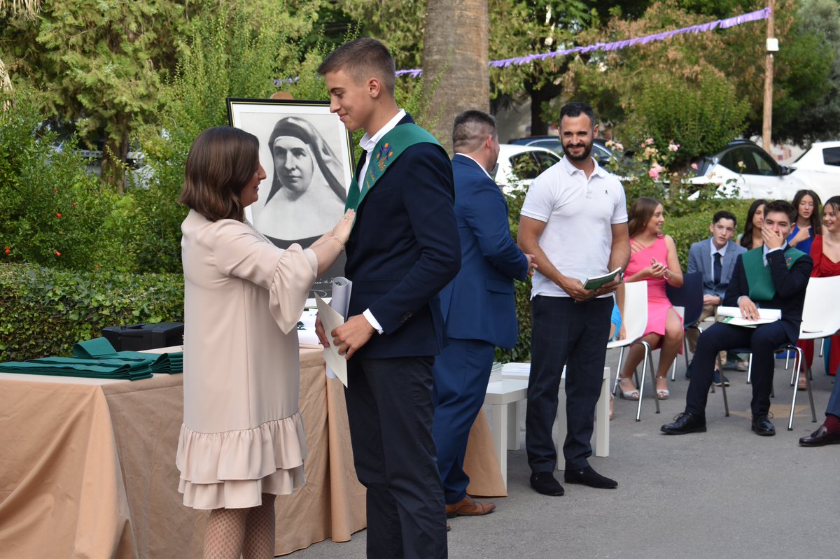 Santa Maria Granada tweet media