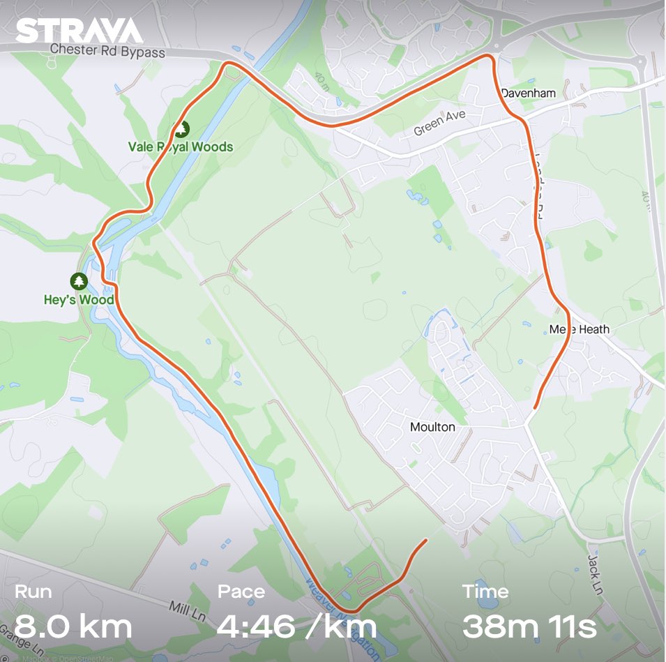 Hot muggy runs yesterday and today! 

Ticking along nicely this week though with a big hill session planned around Peckforton and Beeston tomorrow 🤢🏃🏻

#running #hills #hilltraining #muggy #ukrunchat #onwardsonly