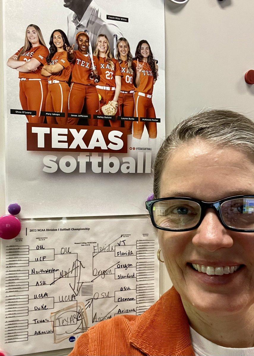 BlueSkies78757's tweet photo. I’m going to require an additional cup of coffee this morning, but it’s well worth it. @TexasSoftball is in the #WCWS finals!! 🤘🏼🥎🧡🥎🧡🤘🏼 https://t.co/UnyVk8LIIl