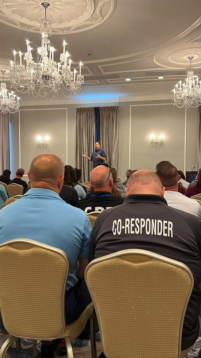 ChapelHillPD's tweet photo. #CoRCon day 2 at the @CarolinaInn!  

Gabe Howard is discussing his experience with bipolar disorder. His willingness to share helps inform co-response experts here and across the country. 💙

LEARN MORE: https://t.co/aOGSOhyRRx https://t.co/hwfMRxK0h2