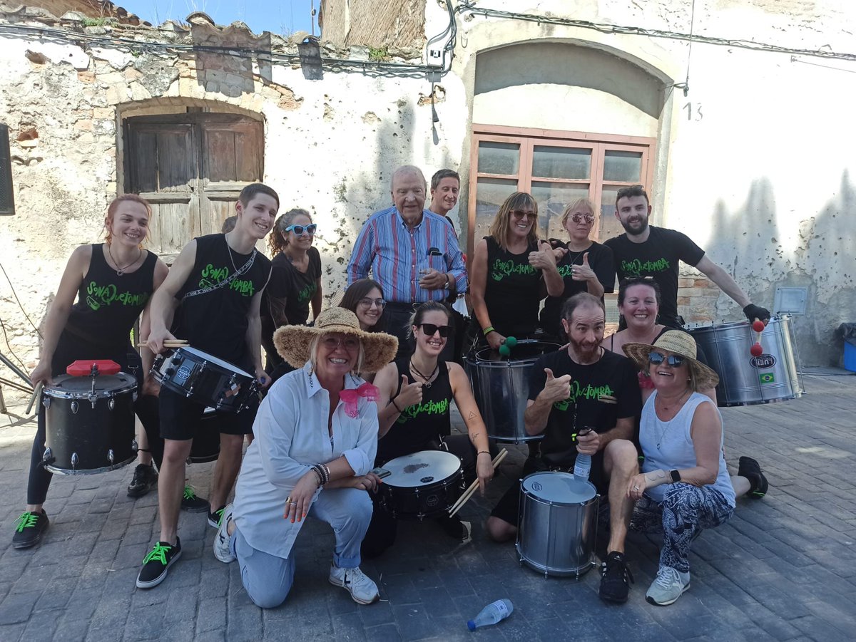 AgoraDestins's tweet photo. Moltes gràcies a @bsumarroca @merce_sumarroca_somelie @deliciousbypaquita @lluch.montse per tot el esforç de preparar la primera Caminada Solidaria de @bsumarroca i agrair a tots els participants la seva implicació https://t.co/ST6QXrQKul
