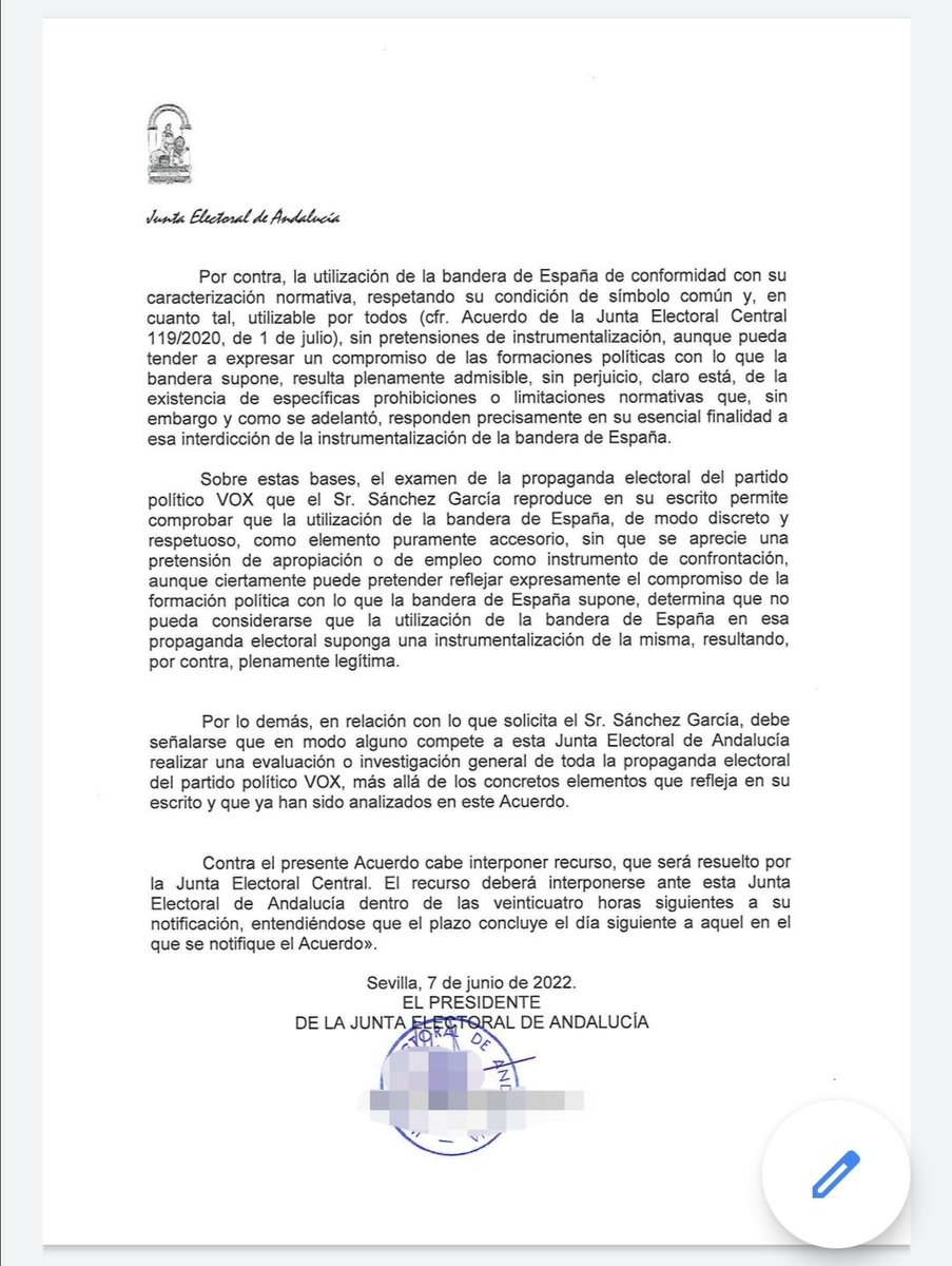 La Junta Electoral de Andalucía ha emitido un acuerdo por el que concluye que el uso de la bandera de España en la propaganda electoral de Vox no vulnera la legislación porque no incurre en su "instrumentalización". Lo hace en respuesta al escrito que presenté este domingo.
