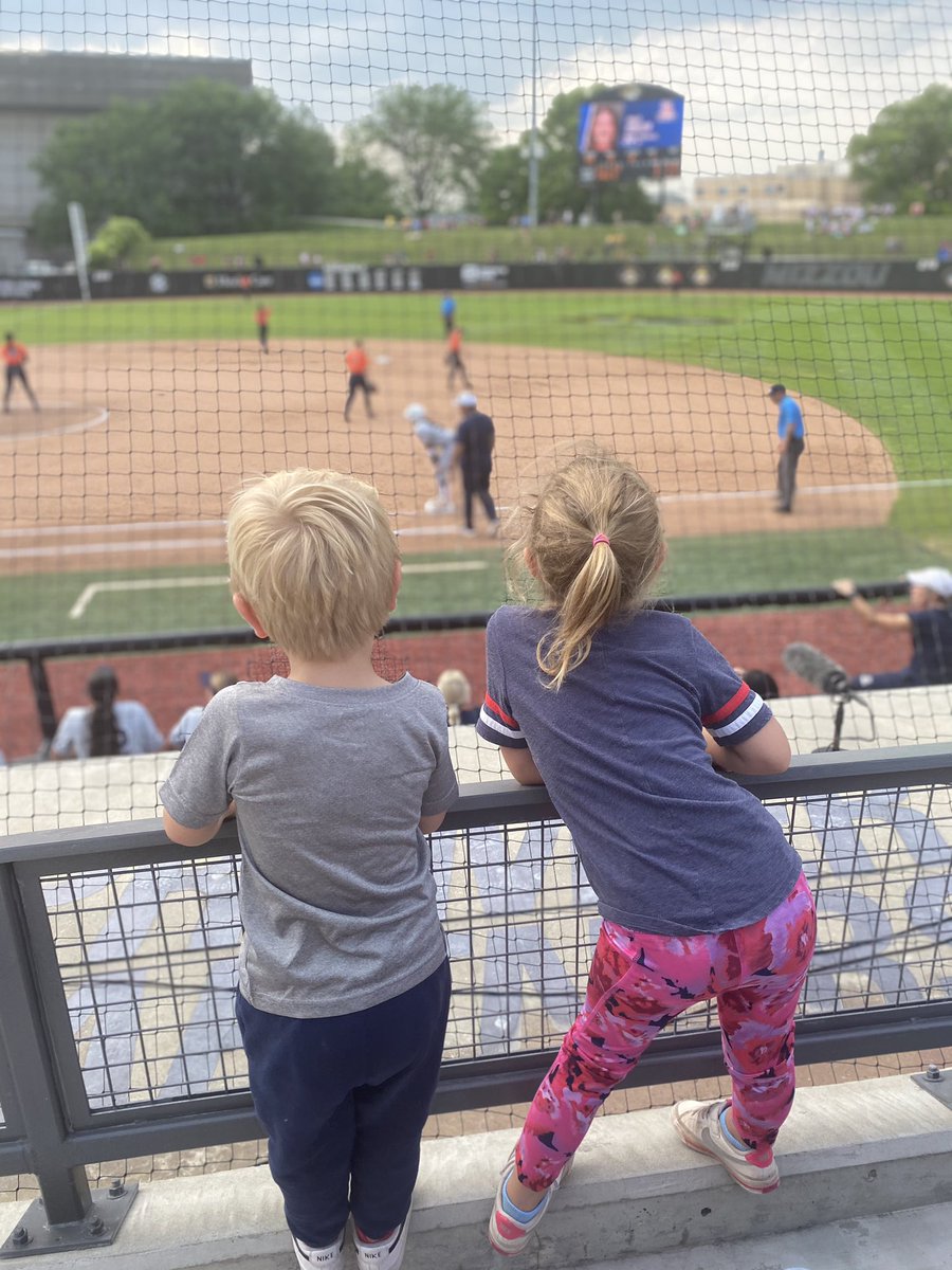 We couldn’t be more proud of our fearless leader in our life journey. Her ability to enhance everything and everyone she comes into contact with is truly amazing. What a ride...
We love you mommy!  <a href="/CaitlinLowe/">Caitlin Lowe</a> <a href="/ArizonaSoftball/">Arizona Softball</a>