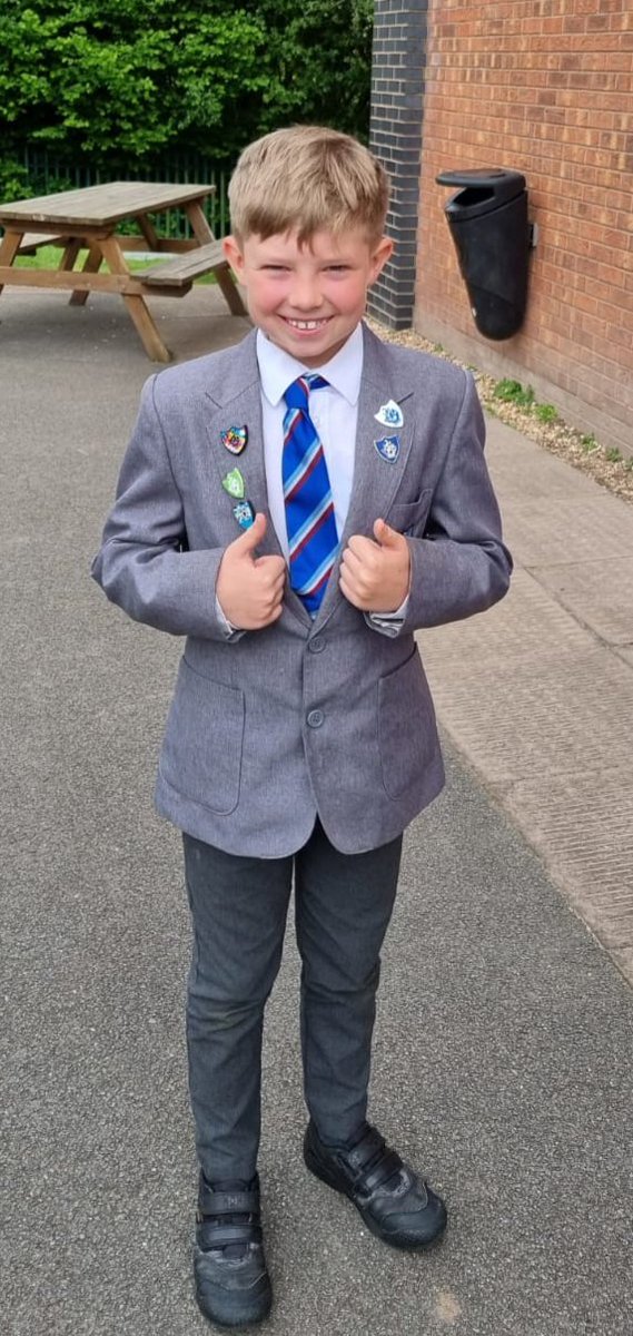 SGSPrep's tweet photo. #SGSYear5 Henry was so inspired by his trip to @BluePeterUK that he went on to earn more badges. Well done Henry.
#SGSPrep #SGSDifference https://t.co/LaeH62Wzoa