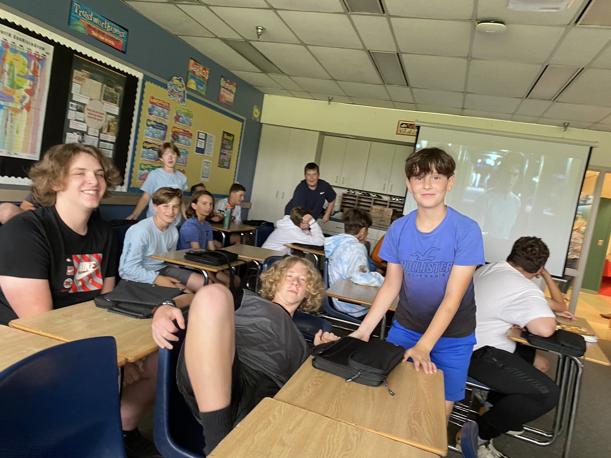 Carter_G_AMS's tweet photo. Mr Dettling’s sports history class having some fun while watching Miracle on Ice #BAMSCE #TrentonTuesday https://t.co/9B4OaeMhCD