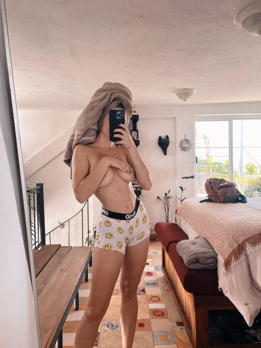 🫧💦 https://t.co/Mco7MoghHA