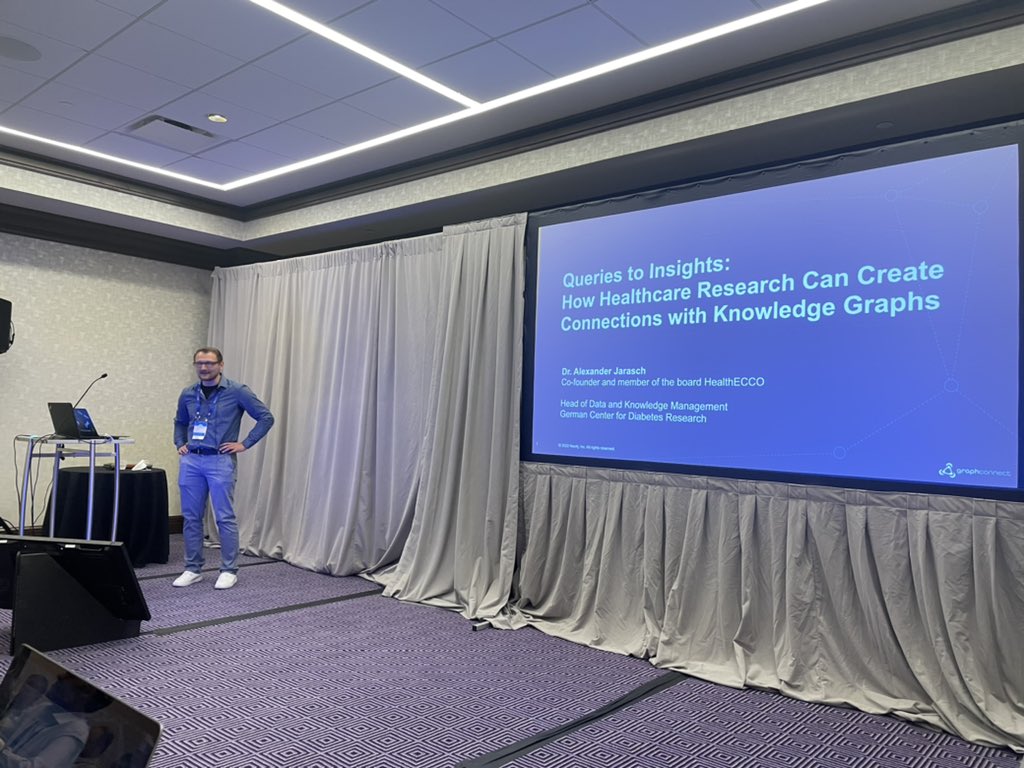 alexandererdl's tweet image. Introducing @HealthECCO at #graphconnect from @AJarasch 👏