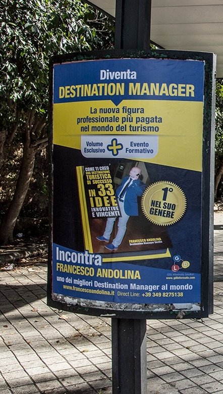 Con uno così mi vergogno di essere un destination manager. Pubblicità ingannevole.Ne la professione e nuova ne è la più pagata, come sapiamo bene i DM professionali.Qualcuno conosce questo che dice essere "uno dei migliori destination manager al mondo". Io mai sentito!!