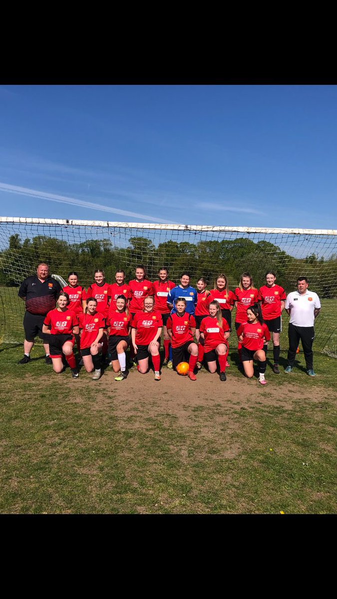 We’re looking for a couple of new players to join our under 18s squad for next season years 11,12 &amp; 13 at school from September. Training is tonight. If your daughters interested drop us a message for more info ⚽️⚽️<a href="/LincolnshireFA/">Lincolnshire FA</a> <a href="/LWGFL1/">Lincolnshire Women & Girls' Football League</a>