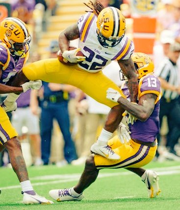 Fully Healthy, Sophomore Armoni Goodwin Could Be a Monster For #LSU's Backfield in 2022 lsuodyssey.com/post/rbs-2022-… #LSUOdyssey #LSUFootball #LSU2022