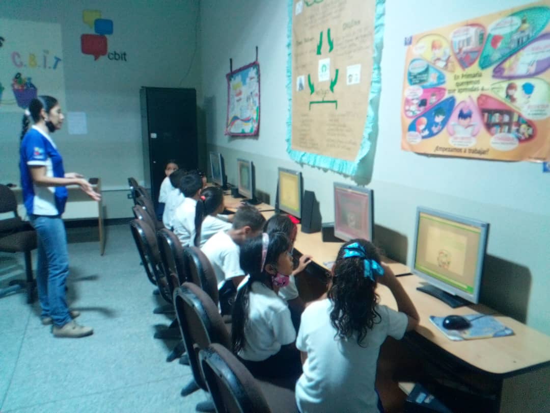 Fundabit_Yaracu's tweet photo. #07Jun 🖥️ Los estudiantes de 2.º grado B son atendidos con un recurso interactivo en JClic sobre el "Día Mundial del Medio Ambiente". CBIT "Escalona y Calatayud". Tutoras Nelia De Andrade y Angélica Romero
@MPPEDUCACION
@Fundabit_
@leivi24
#AméricaSoyYo
#SomosFundabit https://t.co/Y1EJTkdcU3