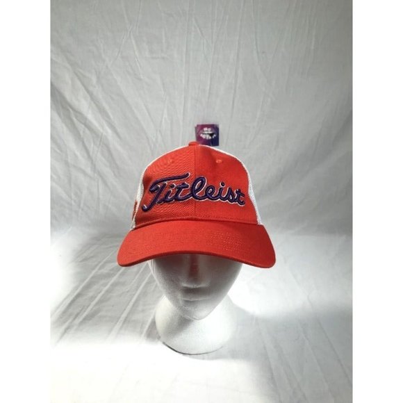 map2271's tweet photo. So good I had to share! Check out all the items I'm loving on @Poshmarkapp #poshmark #fashion #style #shopmycloset #titleist #jmclaughlin #urbanoutfitters: https://t.co/iN6K7XKmMV https://t.co/4lDxplXy6D