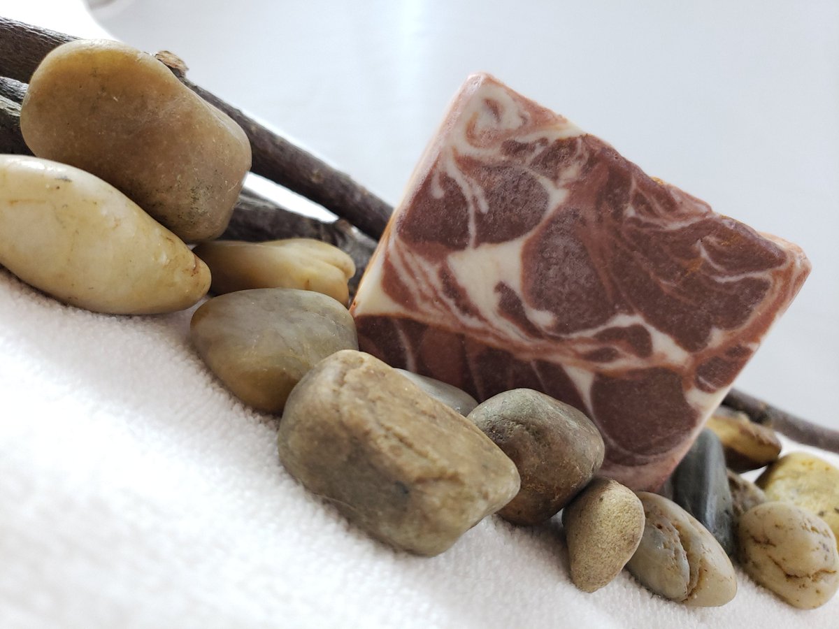 libertysoap's tweet photo. Mahogany Large Bar Soap, Male Fragrance, Mahogany, Lemongrass, Basil, Wood Grain Style, Cocoa And Shea Butter Manly Men Handmade Premium Bar https://t.co/FP2R017IxR #allnatural #ecofriendly #facialcare ##WashYourHands #coldprocesssoap #Mensgrooming #HandcraftedSoap https://t.co/iLnEfQqjed