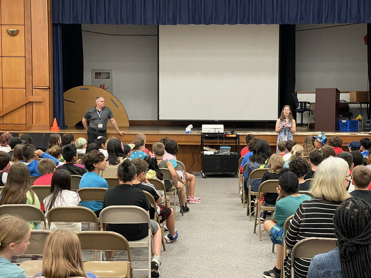 RFIShuskies's tweet photo. Welcome future Huskies to the 5th Grade Orientation.  Was so nice meeting all of the 4th graders today!Looking forward to you joining RFIS in September! https://t.co/oXimAhWgN3