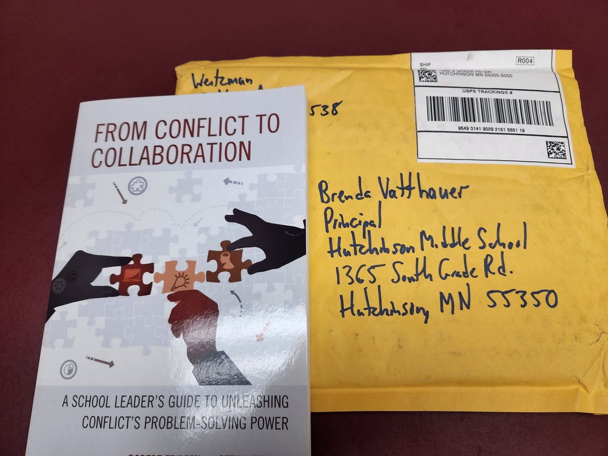 PrincipalMN's tweet photo. Look what arrived today! Congratulations &amp; Thank-you Seth! @SethWeitzman @posickj @donald_gately @StephaniHagerty @schug_dennis @JoyWright91 @LisaMeade23 @clegleiter @Laura_Jennaro https://t.co/p6QttBY1wE