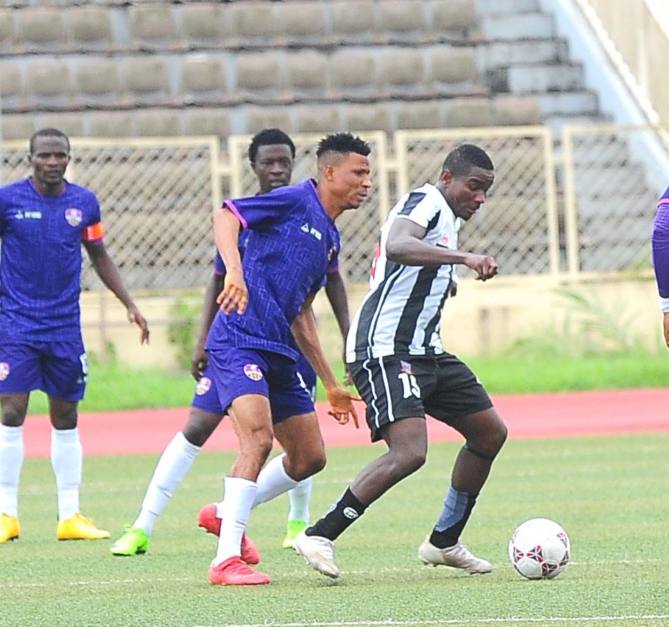 LMCNPFL's tweet photo. #NPFL22 in 📸

🗓️ 𝐌𝐚𝐭𝐜𝐡𝐝𝐚𝐲 𝟑𝟐

MFM 0-0 Lobi #MFMLOB #NPFL22

🏟️ Dipo Dina Stadium

📍 Ijebu-Ode

@SundayDareSD https://t.co/9RAjoJEBkK