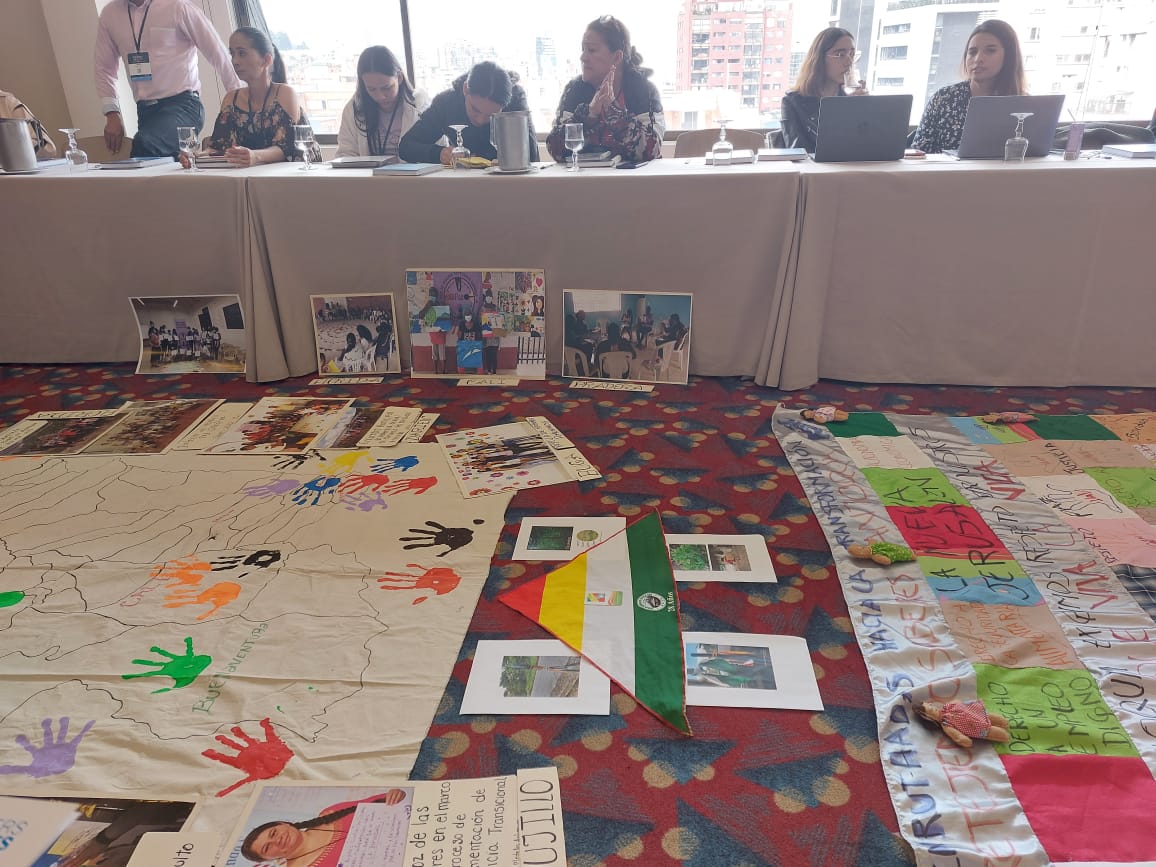 AsfcanadaC's tweet photo. Damos inicio al Encuentro Nacional Retejiendo Saberes "Tejiendo memoria, forjando Caminos de paz". Proyecto Justicia Transicional y Mujeres #JusticiaTransicional #JUSTRAM @CanadayColombia @QuebecColombia https://t.co/ScijD4dgnc