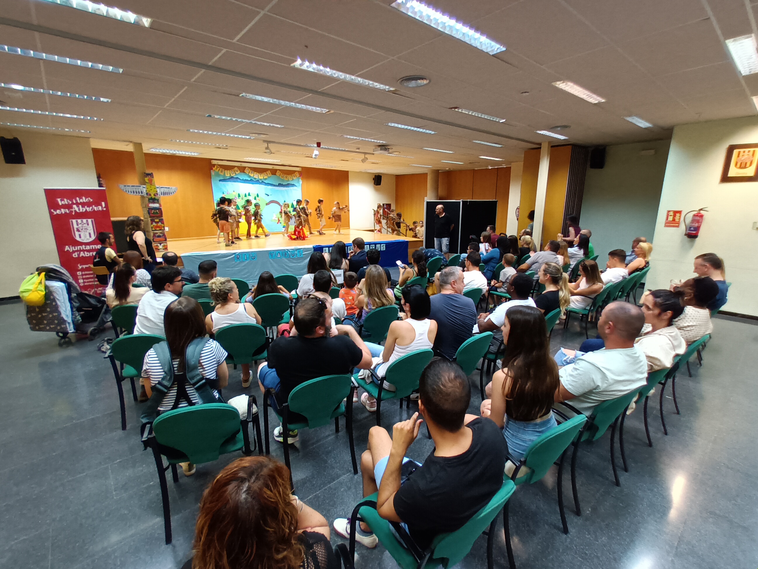 Fem Teatre a l'Escola Ernest Lluch d'Abrera