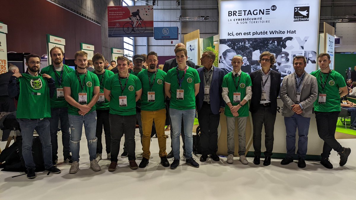 Bretagne Développement Innovation (@bretagnebdi) on Twitter photo #FIC2022 | Accueil de l'équipe #BreizhCTF2021 participant à l'<a href="/EuCyberCup/">European Cyber Cup</a> du #FIC2022 !
Parmi eux des experts de la <a href="/DGA/">Direction générale de l'armement 🇫🇷</a>, des étudiants de l'<a href="/EsnaBretagne/">ESNA de Bretagne</a> et des salariés de <a href="/Iminetibyniji/">Imineti by Niji</a>. #FIC2022 | Accueil de l'équipe #BreizhCTF2021 participant à l'<a href="/EuCyberCup/">European Cyber Cup</a> du #FIC2022 !
Parmi eux des experts de la <a href="/DGA/">Direction générale de l'armement 🇫🇷</a>, des étudiants de l'<a href="/EsnaBretagne/">ESNA de Bretagne</a> et des salariés de <a href="/Iminetibyniji/">Imineti by Niji</a>.