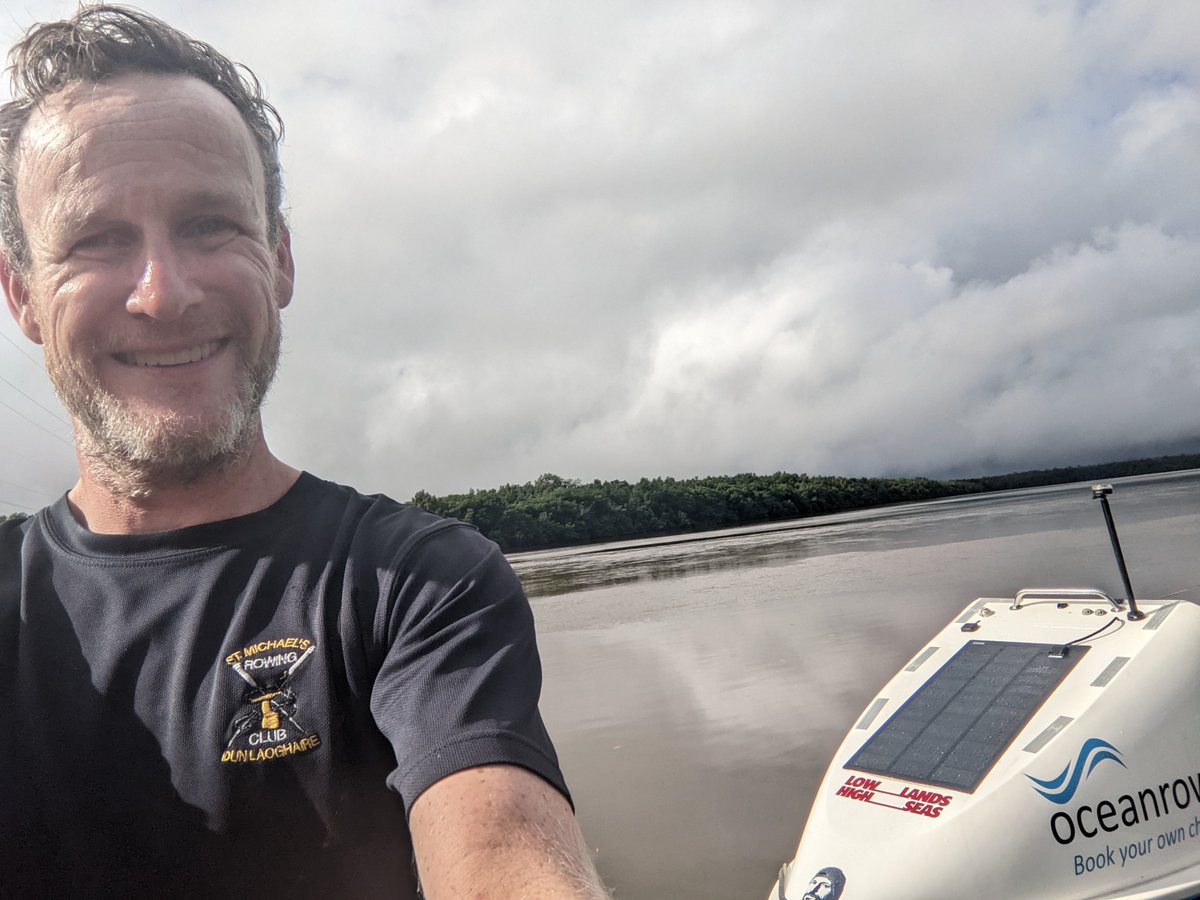 Robert Collins tweet media