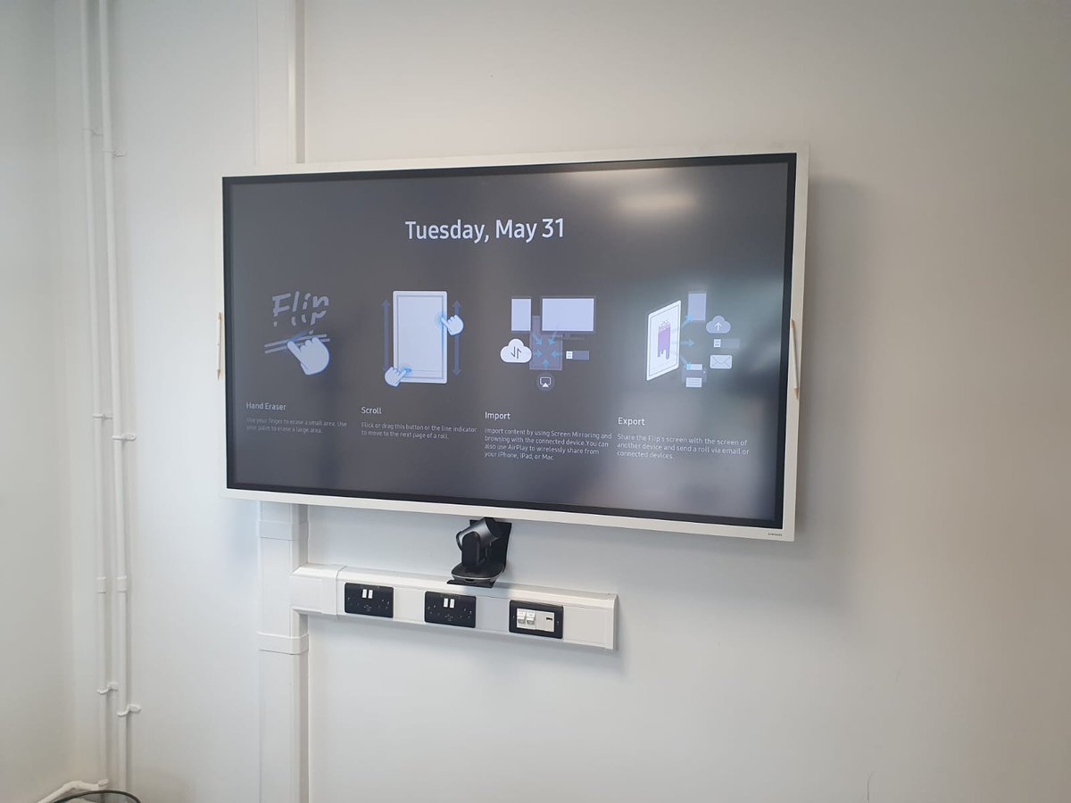DuotoneLimited's tweet photo. Another Room for Bus Eireann in their new Limerick Office, great to see the completed work in this building. 

Get in touch with us today https://t.co/wd9UWY12N5 

#BusEireann #VideoConferencing #VC #Zoom #Teams #Logitech #Duotone https://t.co/3oKGivkmLU