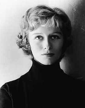 Happy 91st birthday to Virginia McKenna born on the 7th of June 1931 