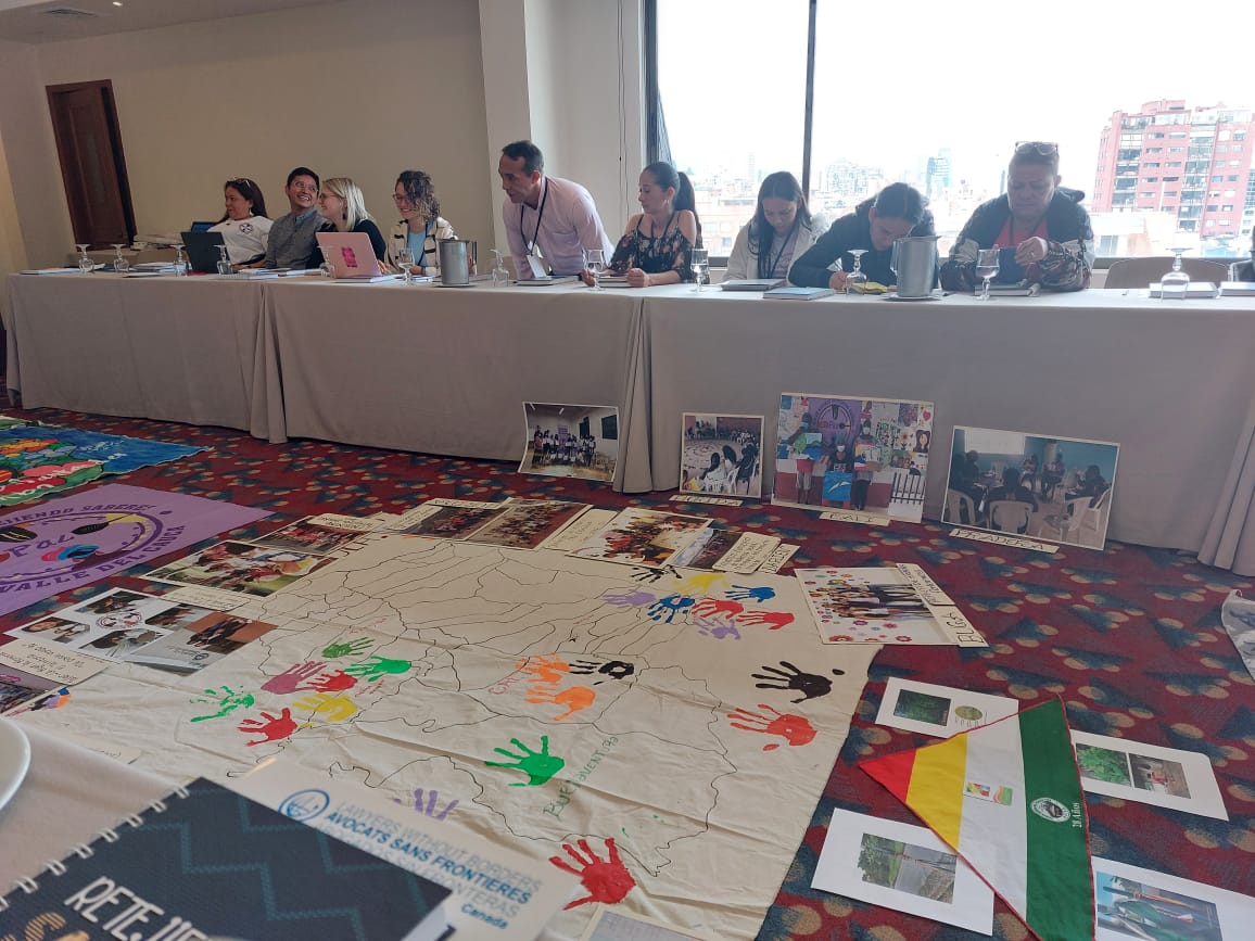 ASFCanada's tweet photo. Nous donnons le coup d'envoi de la rencontre nationale Retejiendo Saberes (Retisser les savoirs): « Tisser la mémoire, forger des chemins vers la paix » 🇨🇴.
Cette initiative s'inscrit dans le contexte du projet Justice transitionnelle pour les femmes #JUSTRAM #Colombia https://t.co/PXoTC4fDUL