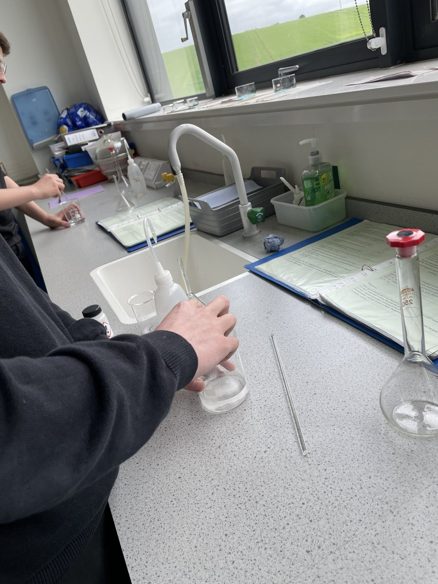 First day of AH and straight into practicals! Great to see the pupils start a new chapter of Chemistry.