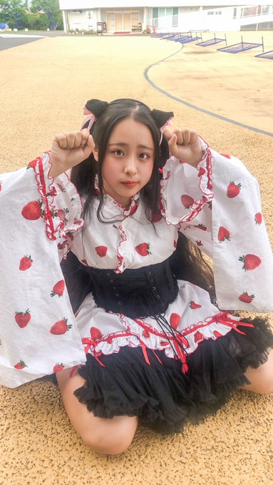 Twitterのコスプレ画像32