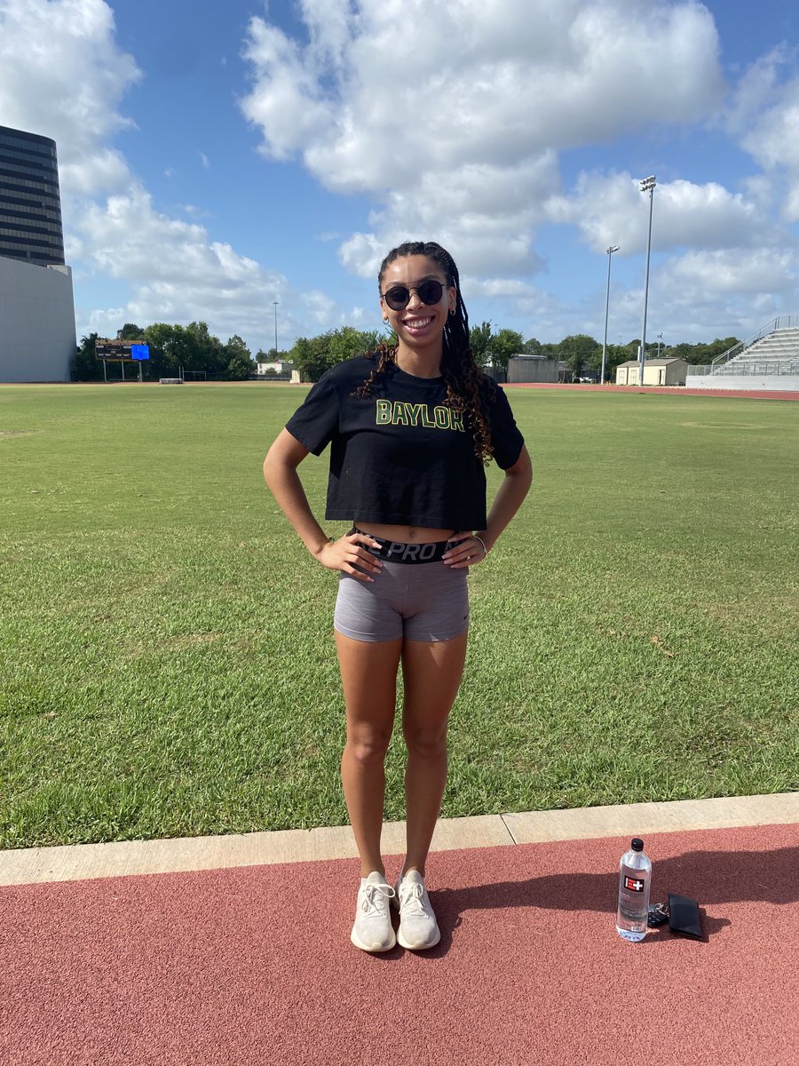 Look who stopped by track camp!!! Allie Scott heading to Oregon to Nationals in the 100h and 400m hurdles!! Stay tuned..