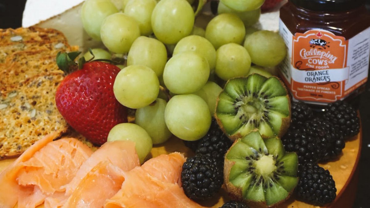 Spicy orange would be cool in the fruit bowl but we bottled this one just for you. 
 Pete’s Frootique, Sobeys Deli  Loblaws local section, independent retailers at gallopingcows.com 

#gallopingcowsfinefoods #gallopingcows #charcuterie #charcuterieboard #charcuterieboards