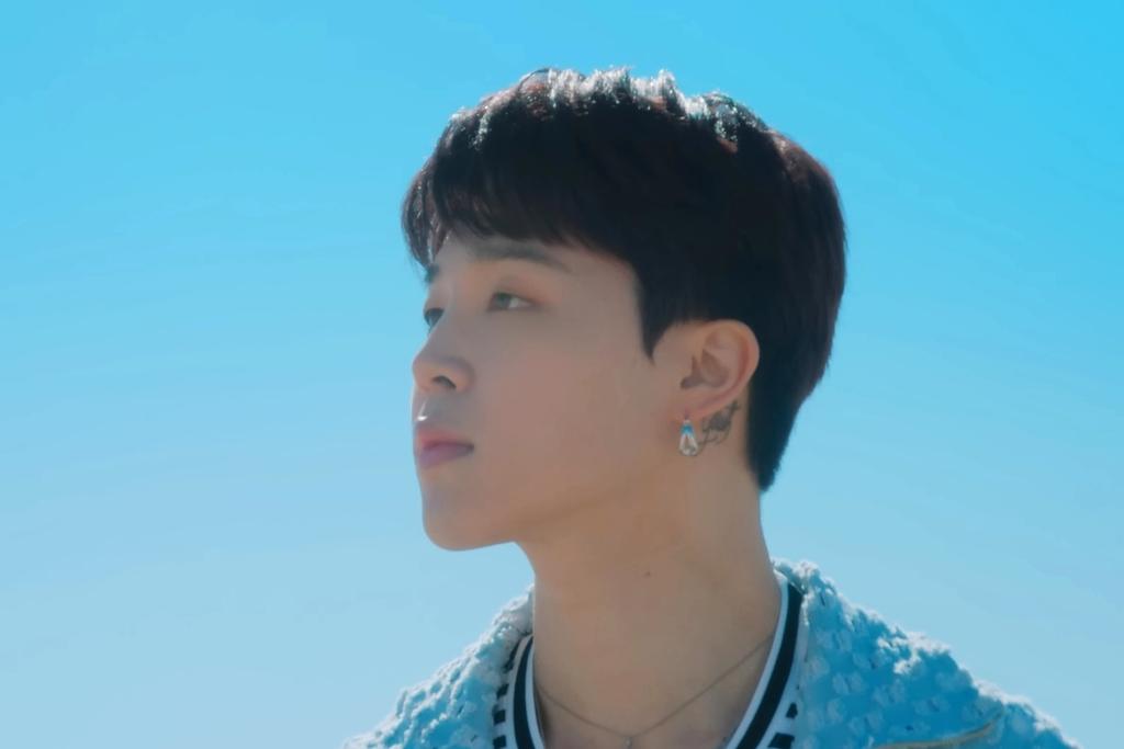BIGHIT_INFO's tweet photo. @BIGHIT_MUSIC 📸 'Yet To Come' Teaser https://t.co/3lhbbcihCV