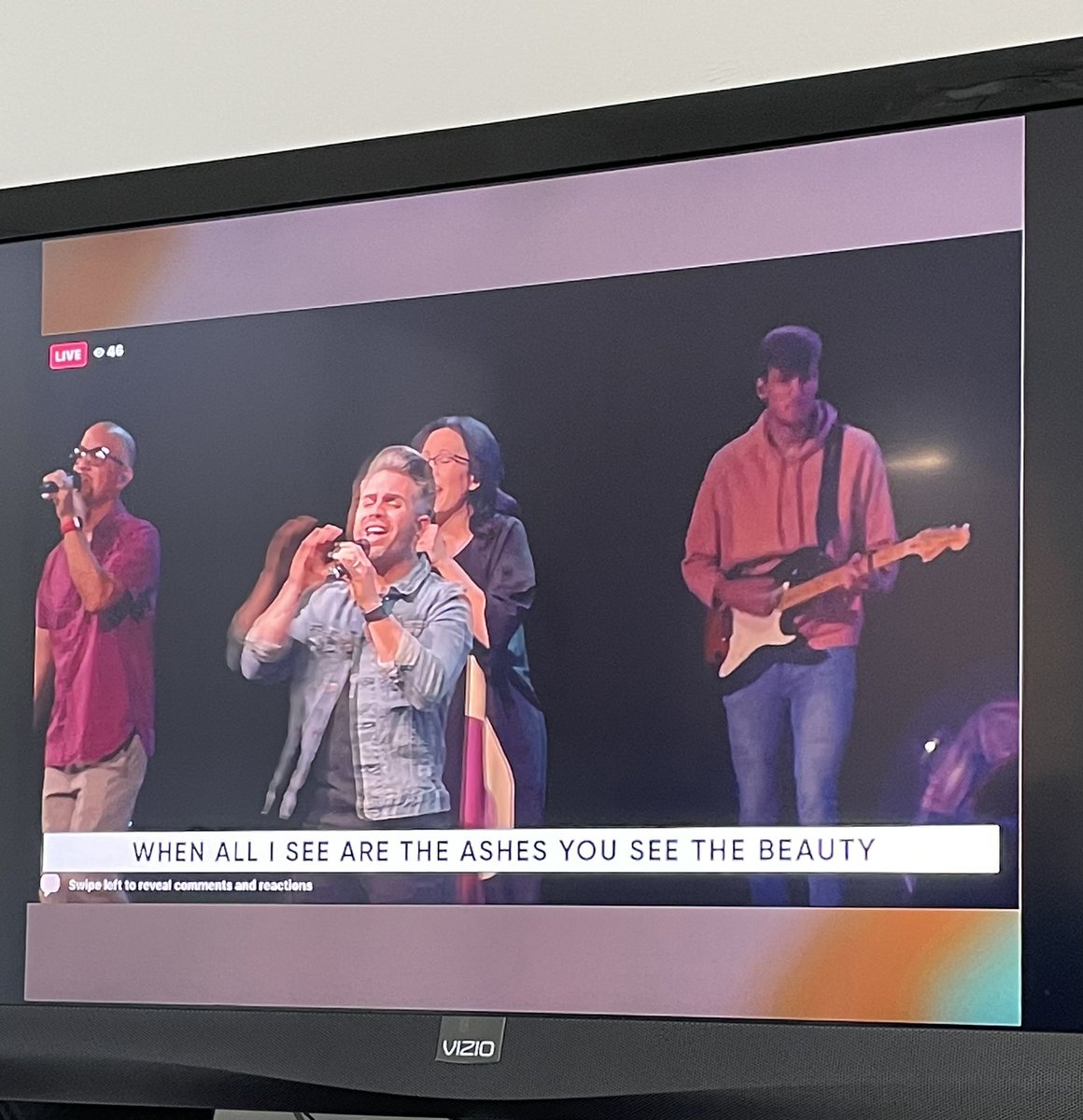 ItsJenElliott's tweet photo. Love watching @EthantElliott and the @SouthsideWR worship team! Even on vacation, we tune in on Sunday Mornings! https://t.co/I6X3HTZjy4