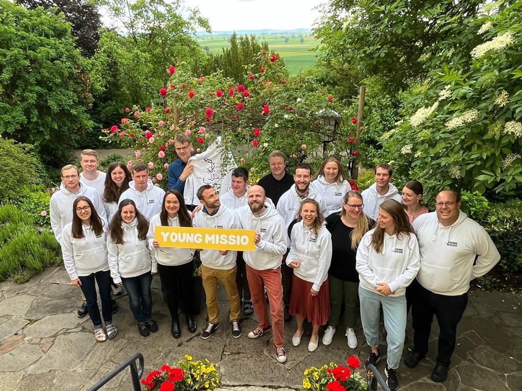 youcat's tweet photo. With full hearts we concluded the YOUNG MISSIO formation experience for missionary disciples, a journey of commitment and rediscovery of our faith to enlighten the world. 

We rejoice in the hope of sharing the mission wherever we go

Let your light shine before others... 
(Mt 5) https://t.co/nAAKdLuq8D