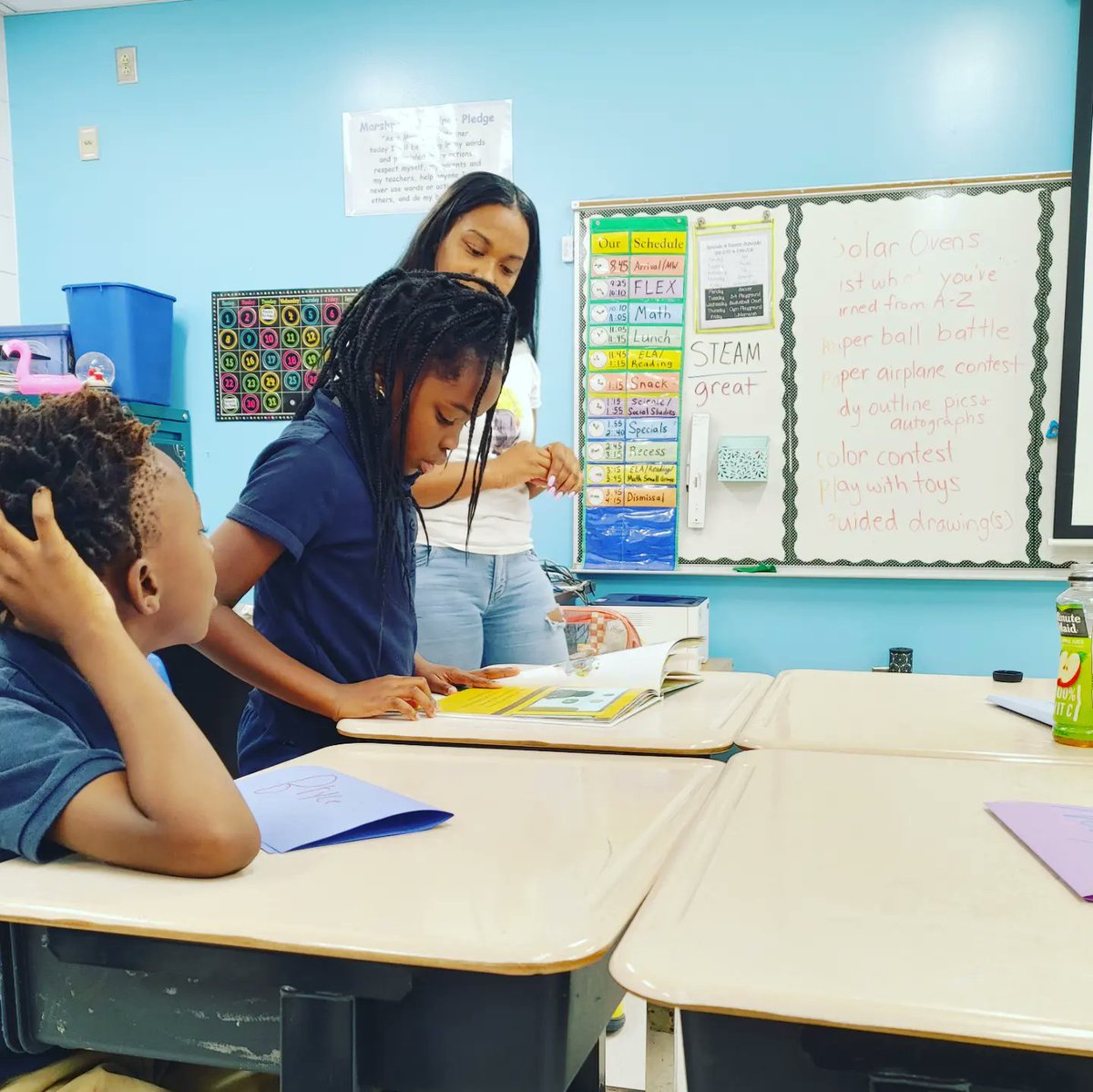 loopitupsav's tweet photo. Hooray! Our 2nd Grade Embrace Campers at Marshpoint are AMAZING readers! Today they read "The Girl with the Big Big Questions" by Brittney Winn Lee with Ms.Amanda! Can't wait to see the artwork inspired by this awesome book! #EmbraceLearning #LoopingLiteracyTogether @anglew5665 https://t.co/wsWGlFCI4S