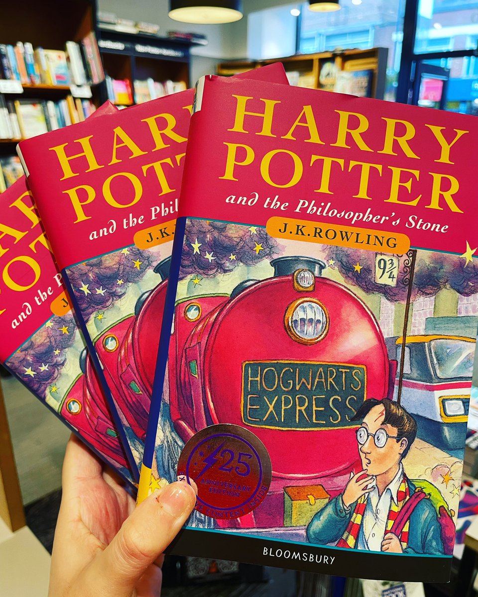 These covers will either be deeply nostalgic or a new take on a beloved series. If it’s the latter…good for you 

Check out these anniversary editions of the The Philosophers’s Stone featuring the original/new cover to some 😝

#Waterstones #HaywardsHeath #HarryPotter