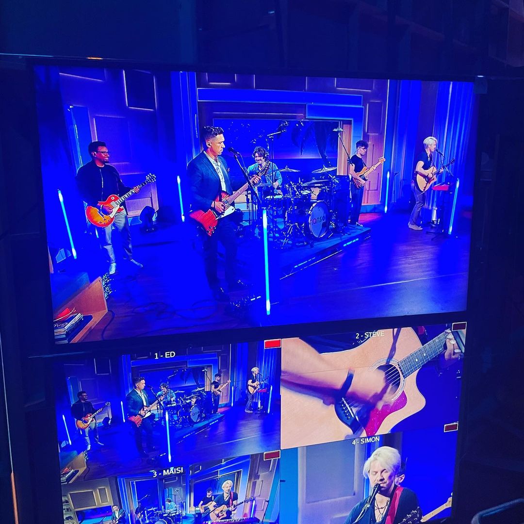 hansonmusic's tweet photo. It has begun. Starting the European &amp; UK tour with a bright and early visit to @thismorning. Hope the UK peeps caught it….this morning. https://t.co/3VqXZpYFP5