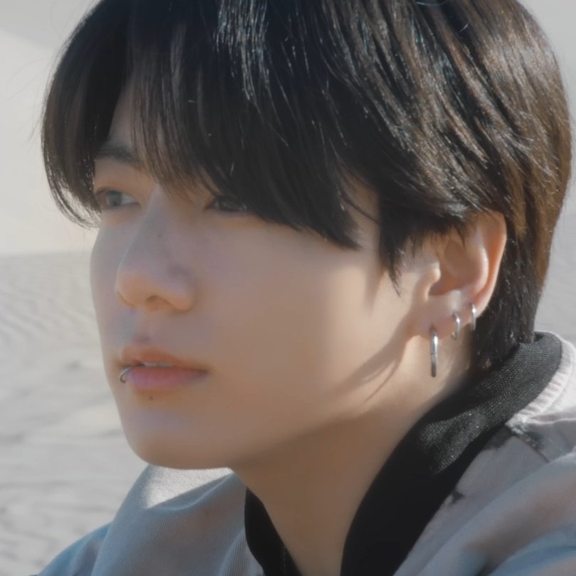 trbtsandarmy's tweet photo. #YetToCome #YetToCome_BTS #YetToComeMvTeaser1 #BTS_Proof #BTS #jeonjungkook #Jungkook https://t.co/QHbm5AqRNw