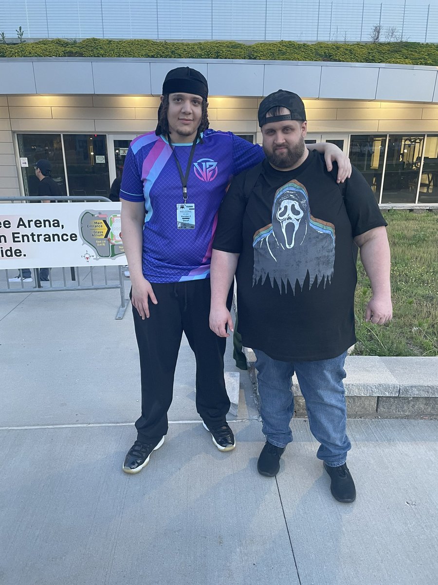 Huge shoutout to  the homie <a href="/qavof/">el</a> for carrying me to my first lan win, simply the best 😂😂