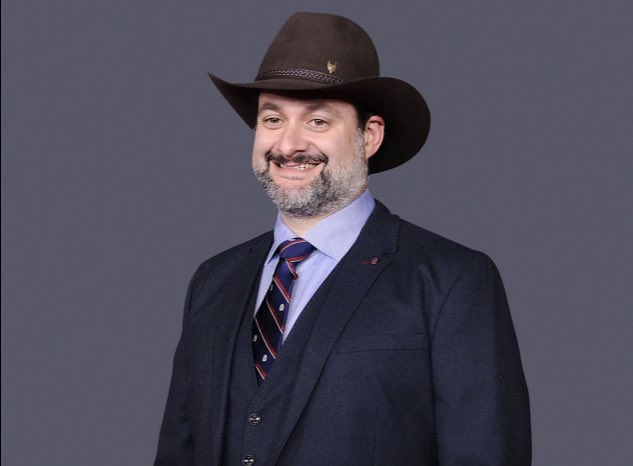 Rogue Base would like to wish Happy Birthday to the legend himself, Dave Filoni!!! #starwars #davefiloni #wolfpack🐺