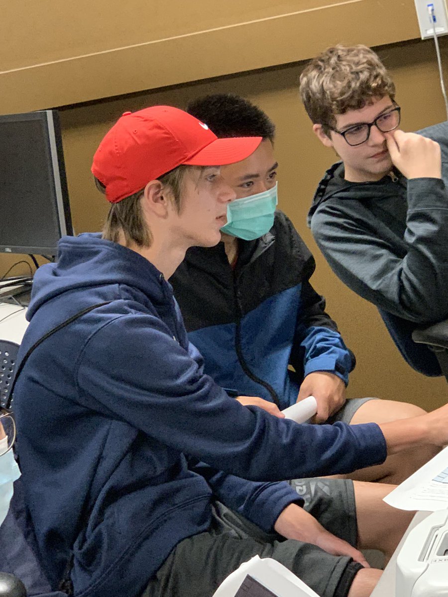 cjburnworth's tweet photo. 20 + @SylvaniaSchools students participating in @UToledoCoE microelectronics workshop #STEMeducation https://t.co/dDxiGs93yn