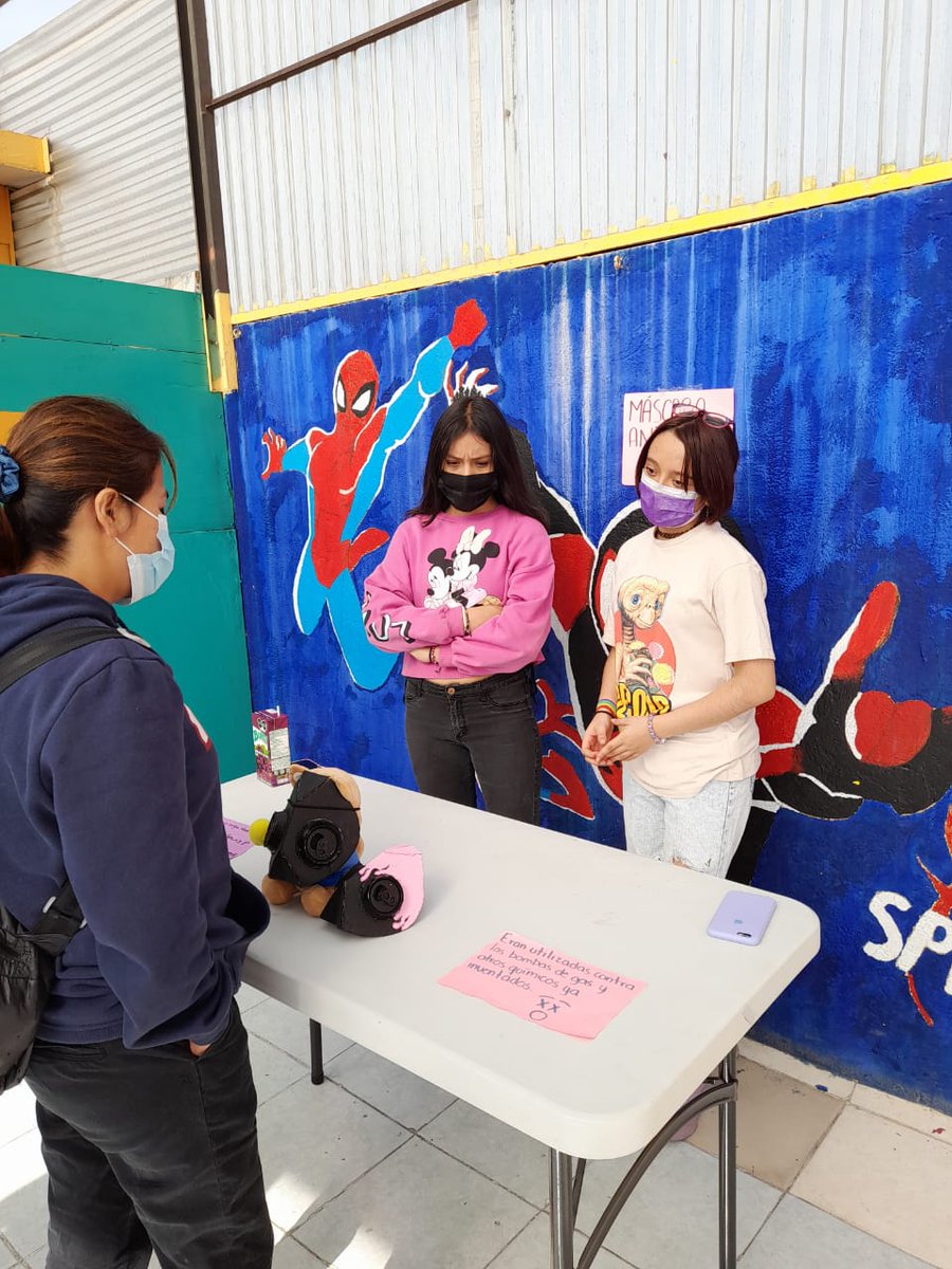 gpovasconcelos's tweet photo. Los alumnos de primer grado, realizaron la exhibición de su proyecto de historia "Grandes guerras". Exponiendo la artillería de la que se hizo uso durante la primera y segunda guerra mundial. Recibimos la visita de algunos padres de familia. Muchas gracias por su apoyo!!! https://t.co/JUuXloCEPp
