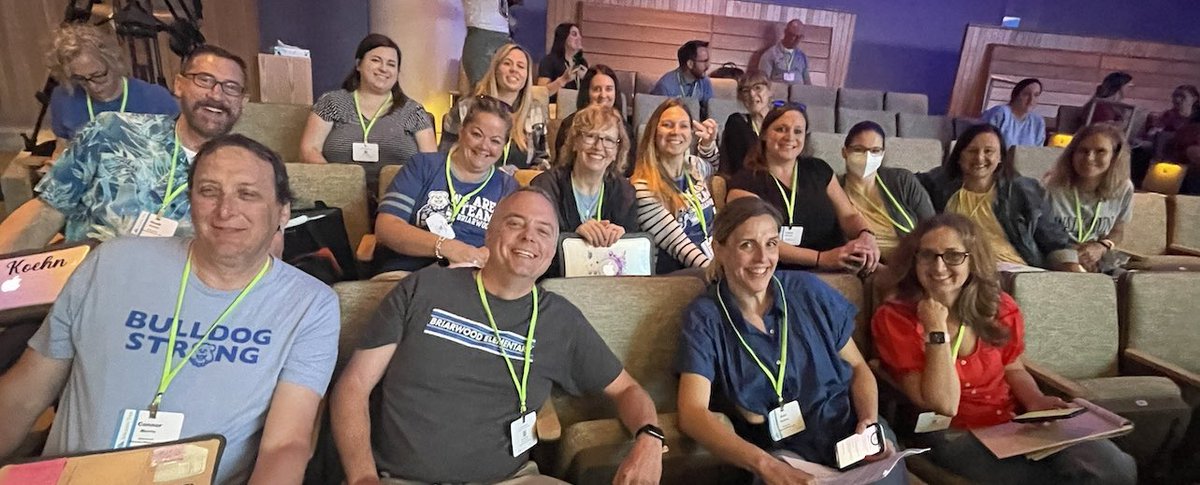 Bulldogs512's tweet image. TEAM Briarwood is excited to learn together at the SMSD PLC Institute! Kids learn more when the adults learn more! #SMSDPLCInstitute @theSMSD @mikemattos65