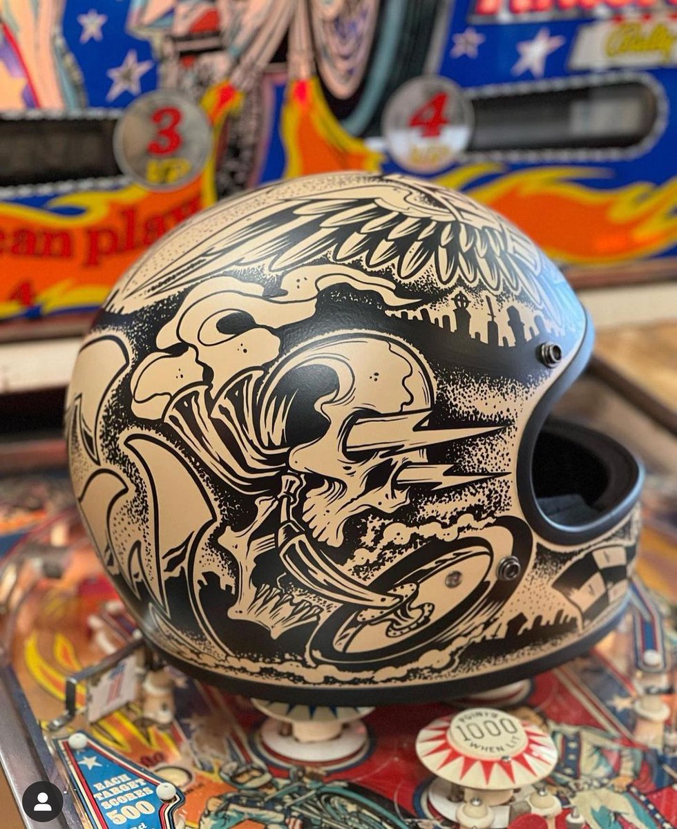 Biltwell's tweet photo. McKeag Art or frig off / https://t.co/ROn8XuL7Bv https://t.co/X0EAVlrjB2