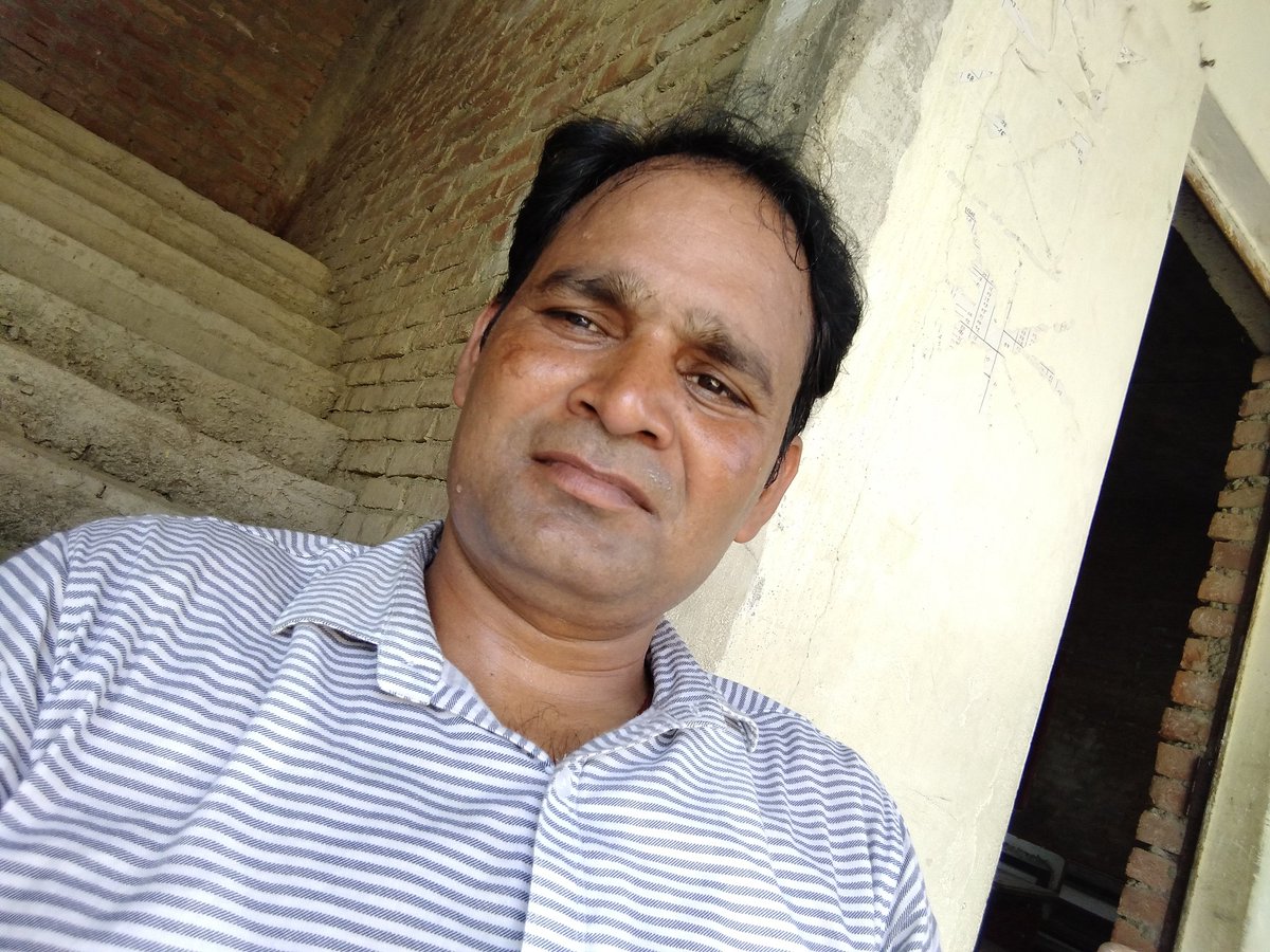 <a href="/yadavakhilesh/">Akhilesh Yadav</a> <a href="/jayantrld/">Jayant Singh</a> <a href="/oprajbhar/">Om Prakash Rajbhar</a> 
आदरणीय नेता प्रतिपक्ष श्री अखिलेश यादव तथा उनके सहयोगी दल जयंत चौधरी,ओम प्रकाश राजभर आपलोग तो कही बीएड टेट 2011 वालों को भूल तो नहीं गए हो। और यदि भूले नहीं है तो सदन में आपलोग 2011 बीएड टेट वालों का मुद्दा क्यों नही उठा रहे है ।
जय अखिलेश