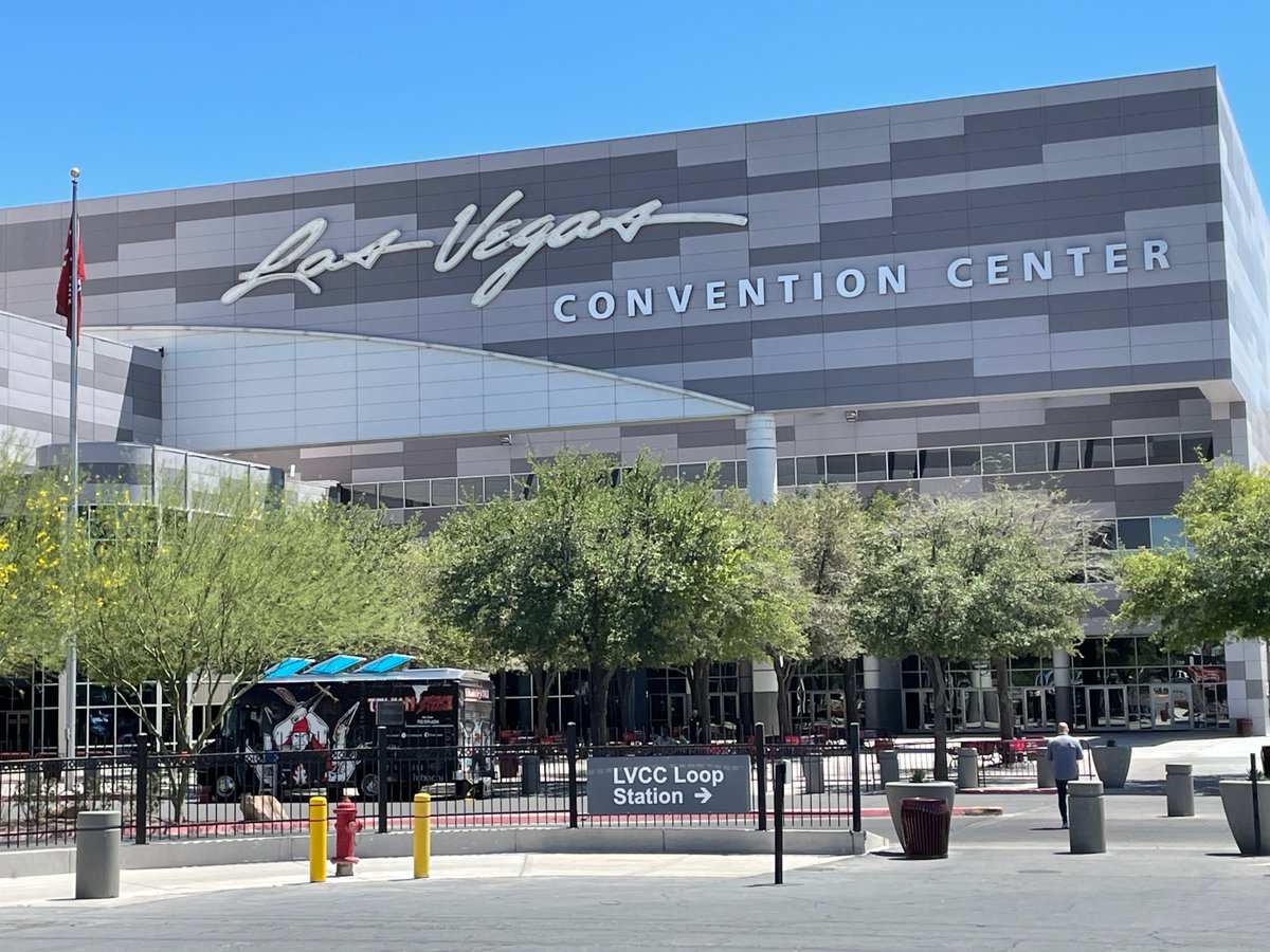 MatroxVideo's tweet image. We are thrilled to be back on the 2022 @InfoComm show floor! Watch out for our scooters zooming around setting up our @AIMSAlliance, @HDBaseT, and Matrox demos. Last chance to book your at show meeting bit.ly/3ayJSTX
#matroxvideo #infocomm22 #infocomm