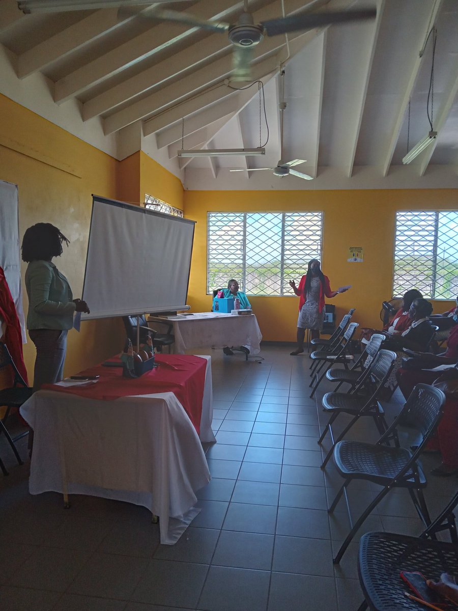 Tavina Brown tweet media