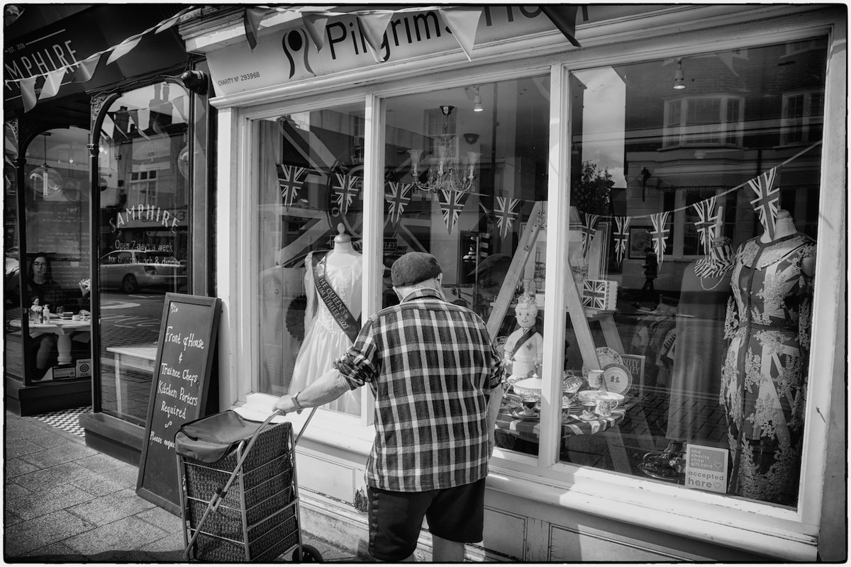 #Whitstable #Documentary #streetphotography 
#JubileeWeekend @WhitstableLive @GoWhitstable